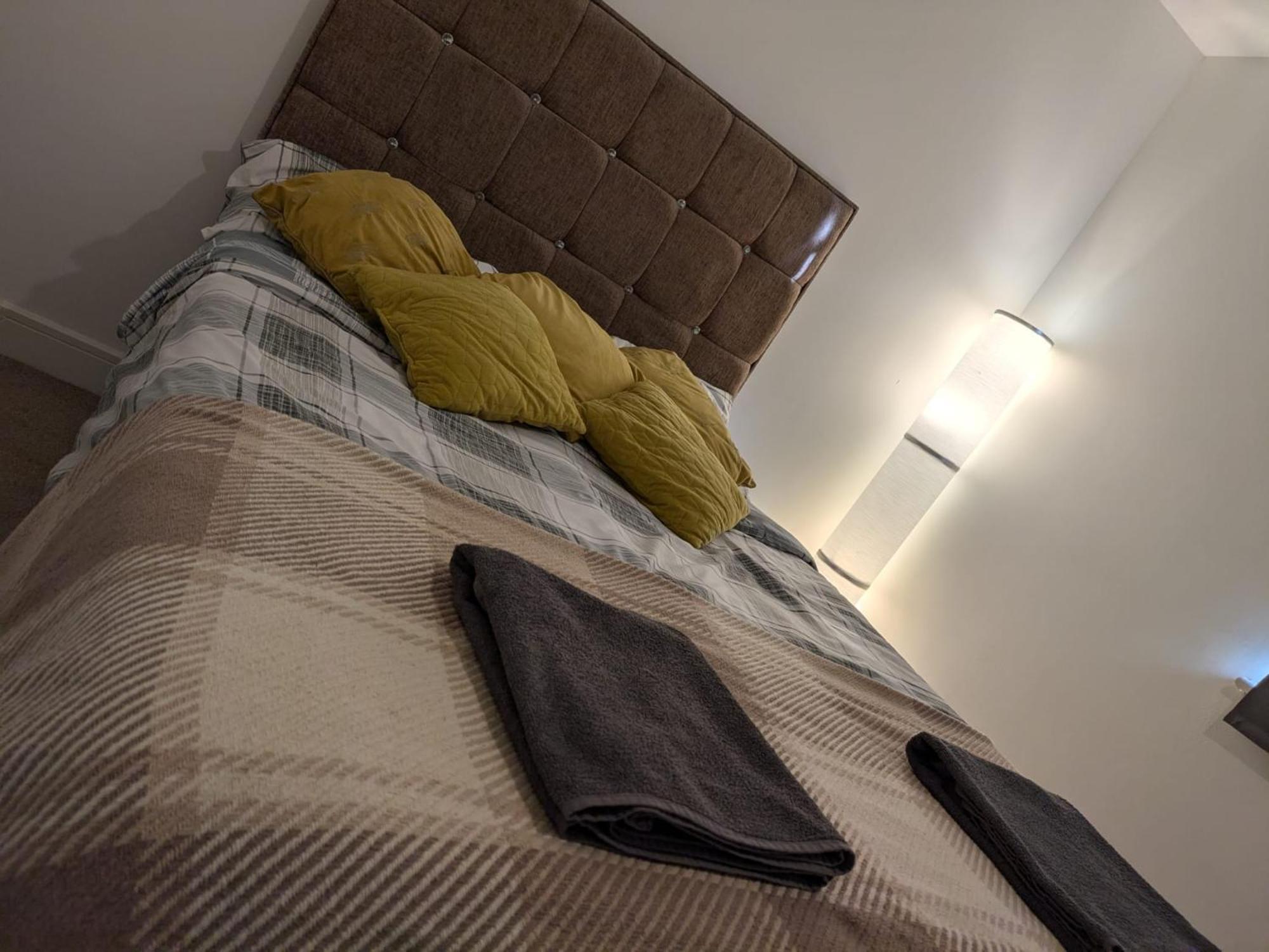 Hayfordians Place Milton Keynes Luaran gambar